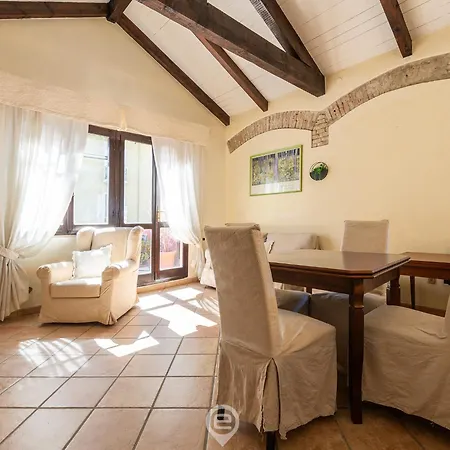 Giulia'S Central Apartment Cagliari Exterior photo